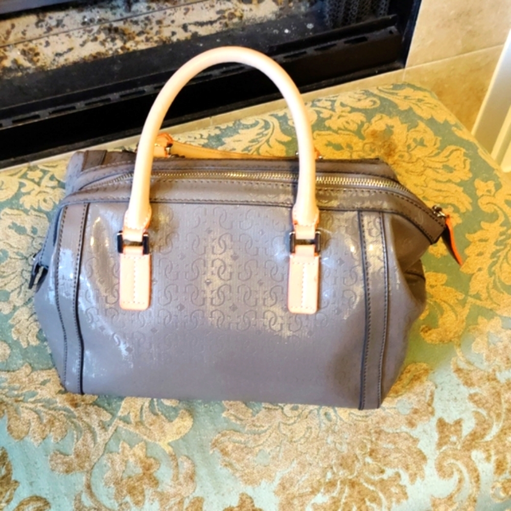 Guess Handbag - Picture 4 of 13